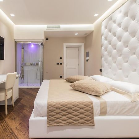 Lux Suites In Roma Luaran gambar