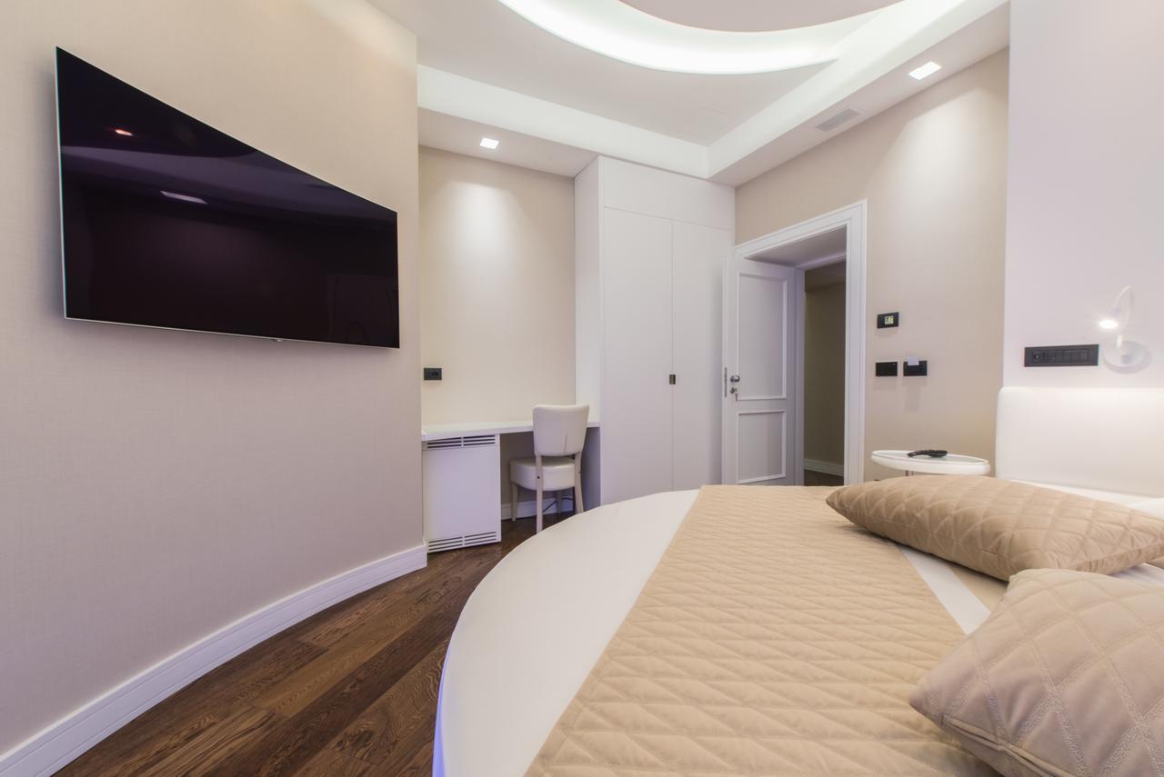 Lux Suites In Roma Luaran gambar