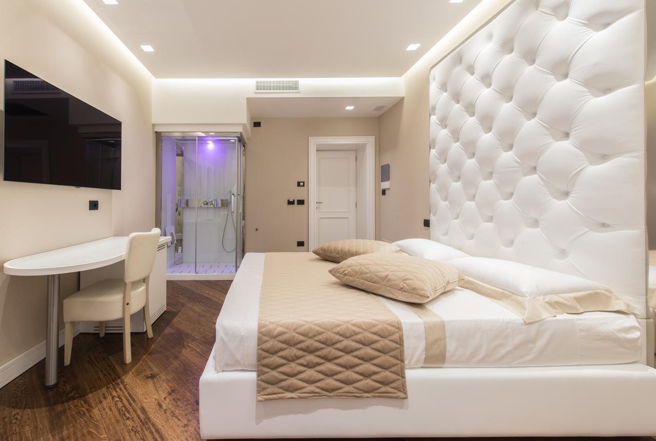 Lux Suites In Roma Luaran gambar