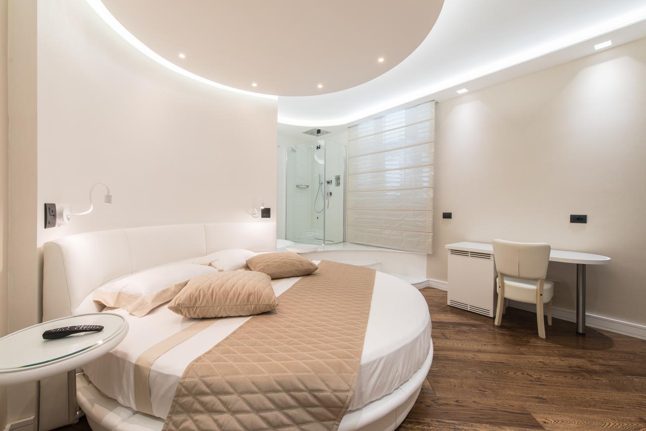 Lux Suites In Roma Luaran gambar